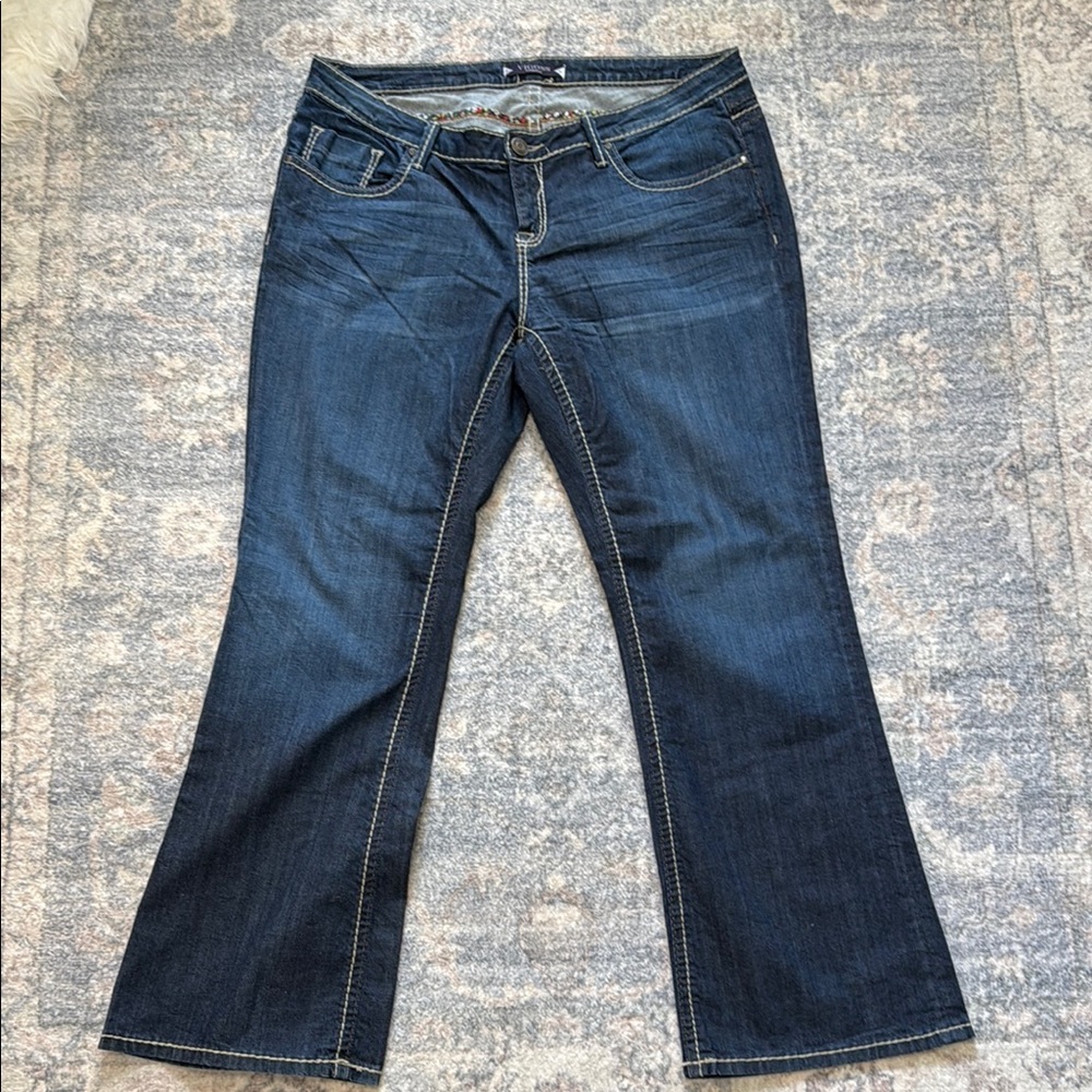 Vigoss Bootcut Dark Wash Size 20